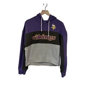 Team Apparel Vikings Hoodie Women's Size M Gray and Purple
